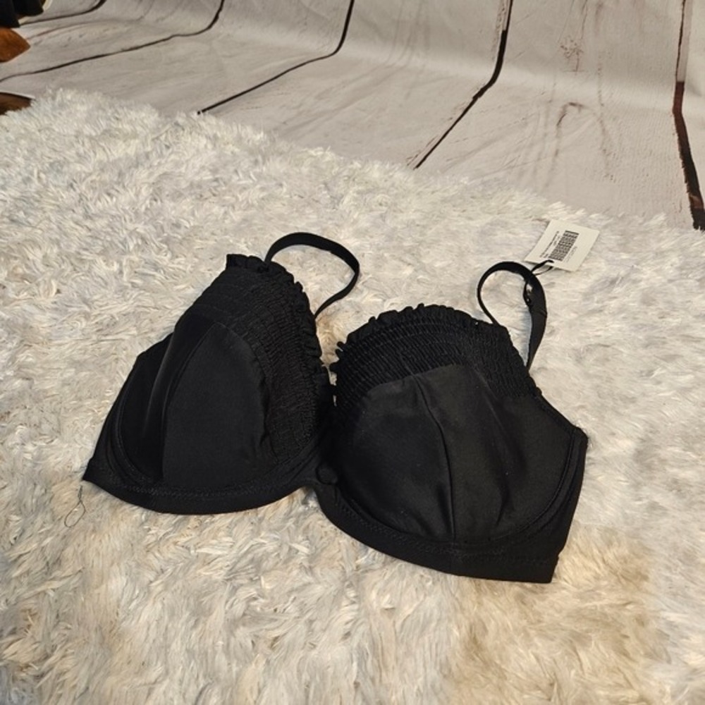 Pour Moi free Spirit padded Underwire swim top‎ size 32 FF